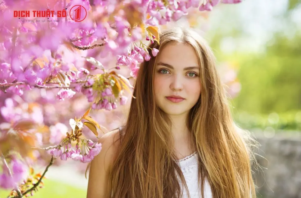 Những tên tiếng Pháp hay cho nữ đặt theo tên các loài hoa