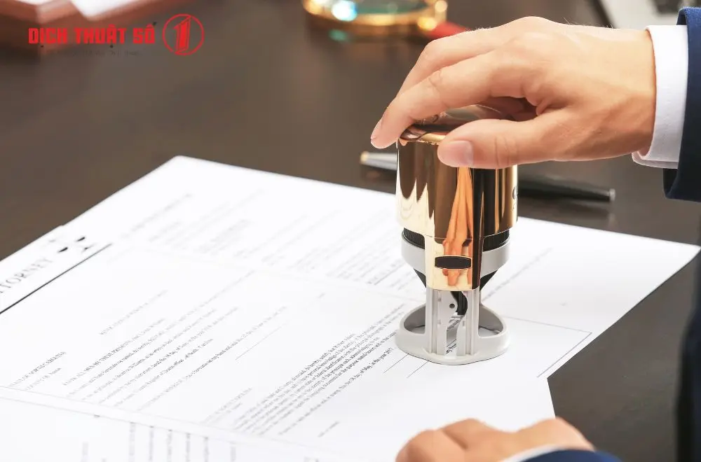 Quy định về người dịch thuật công chứng hiện nay