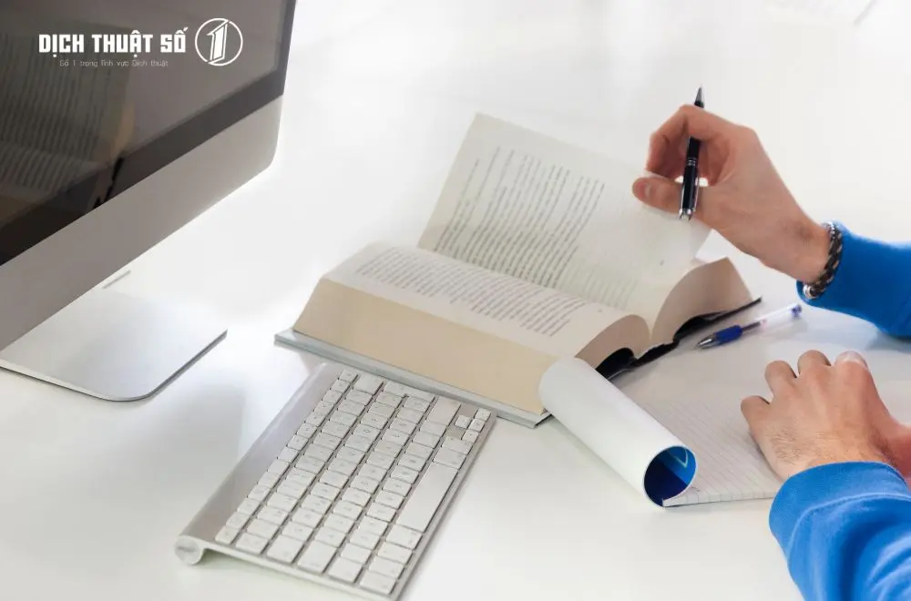 Biên dịch tiếng Thái là gì?