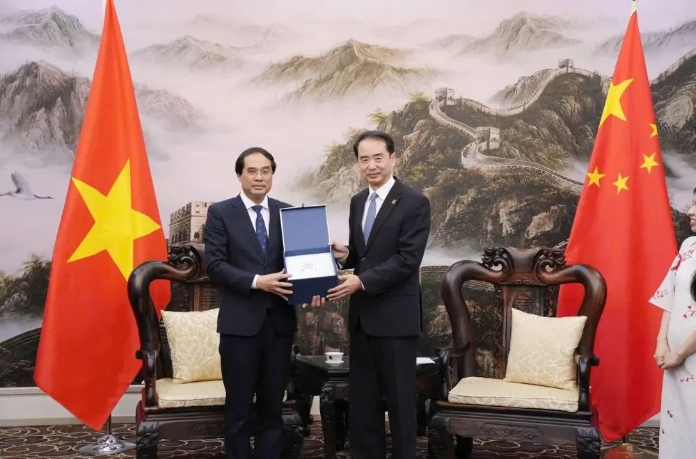 Địa chỉ và thông tin liên hệ Đại sứ quán Trung Quốc tại Việt Nam