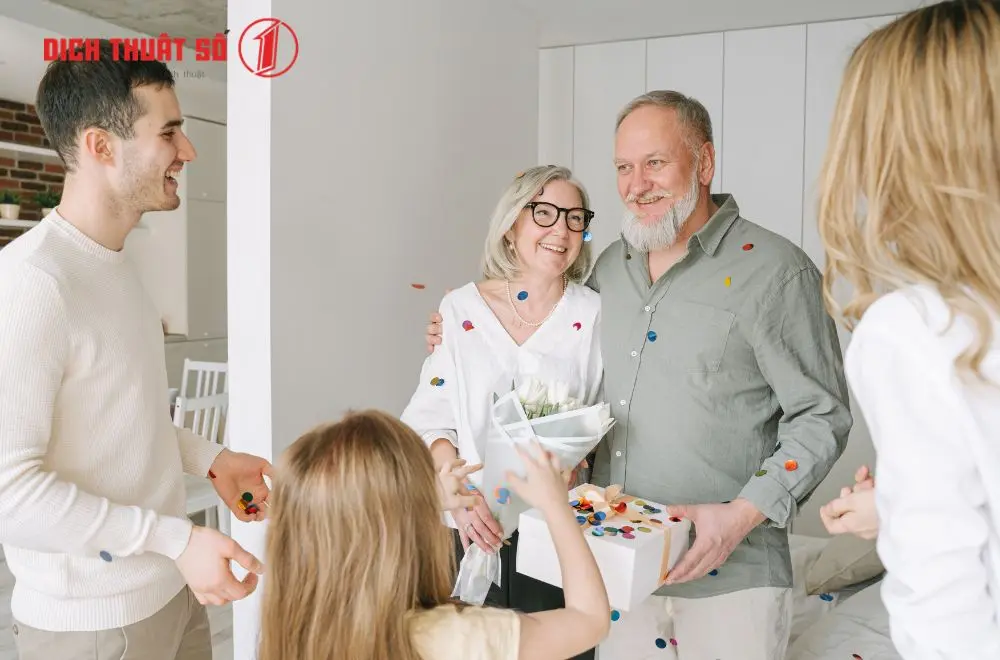 Visa thăm thân Nga là gì?